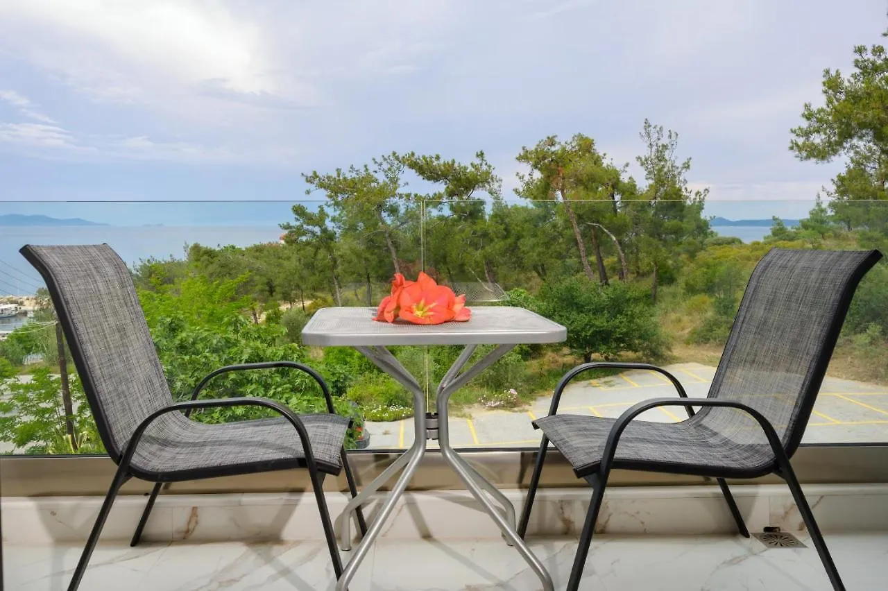 Leandros Hotel Nea Roda