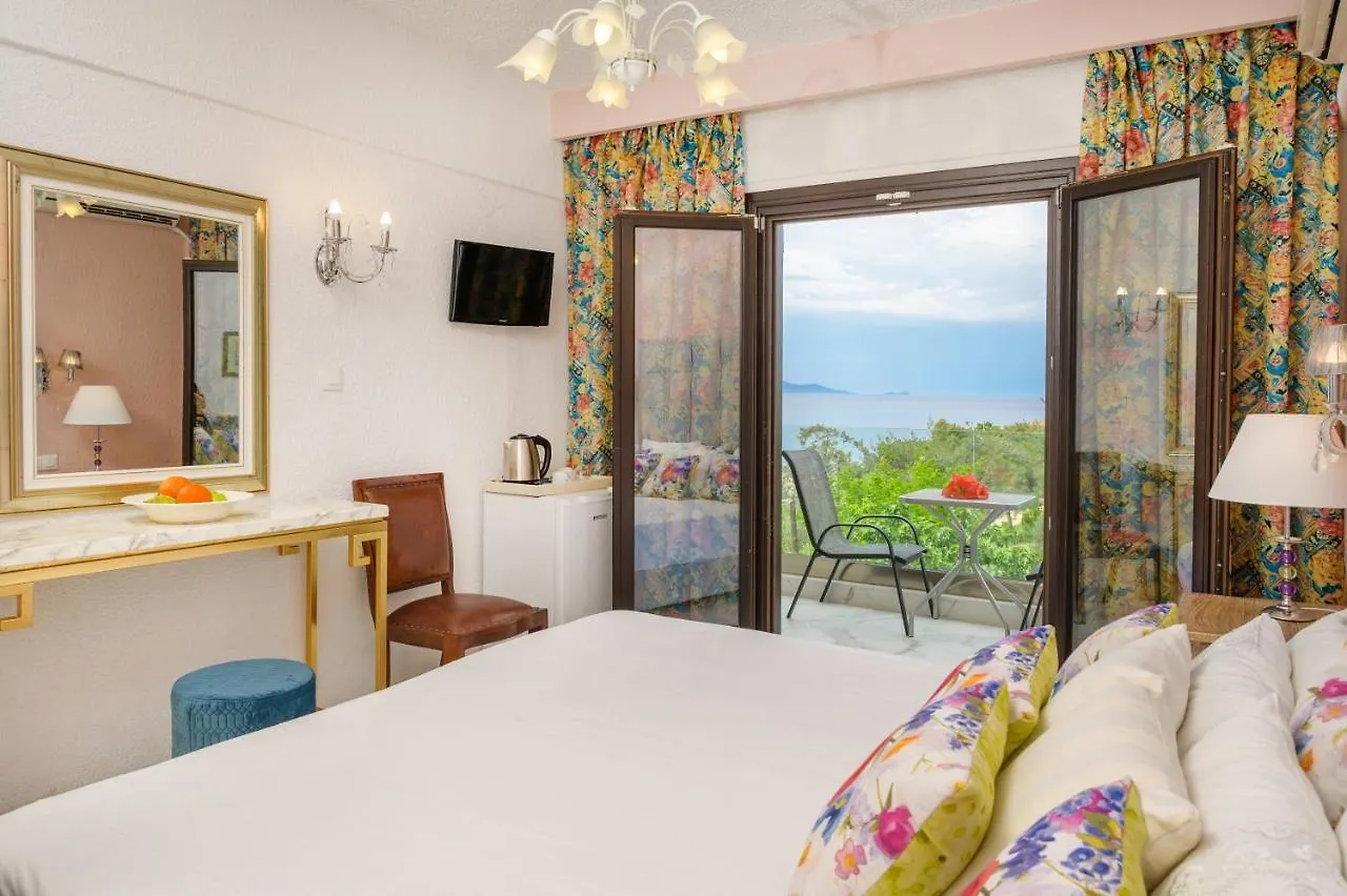 Leandros Hotel Nea Roda 3*,