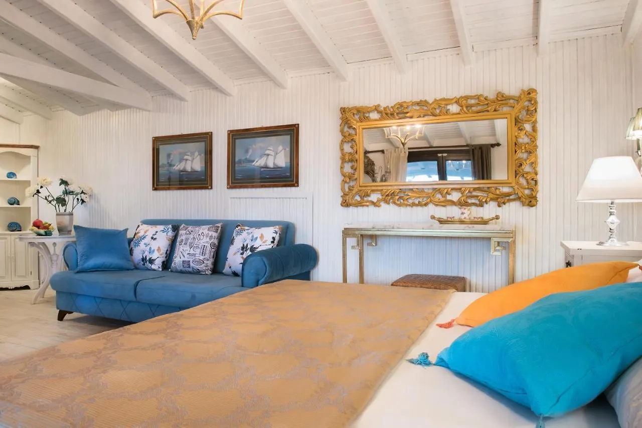 Leandros Hotel Nea Roda 3*,