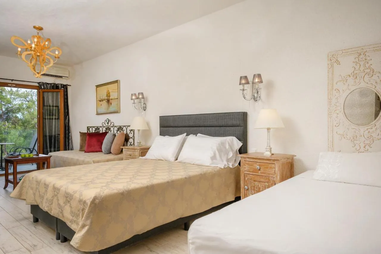 Leandros Hotel Nea Roda