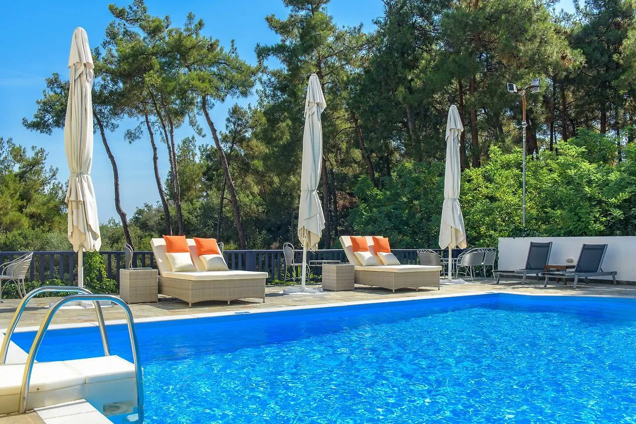 Leandros Hotel Nea Roda