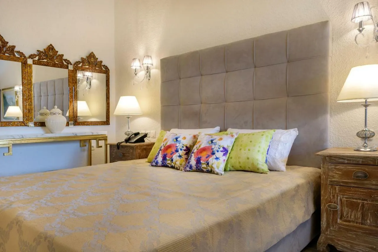 Leandros Hotel Nea Roda