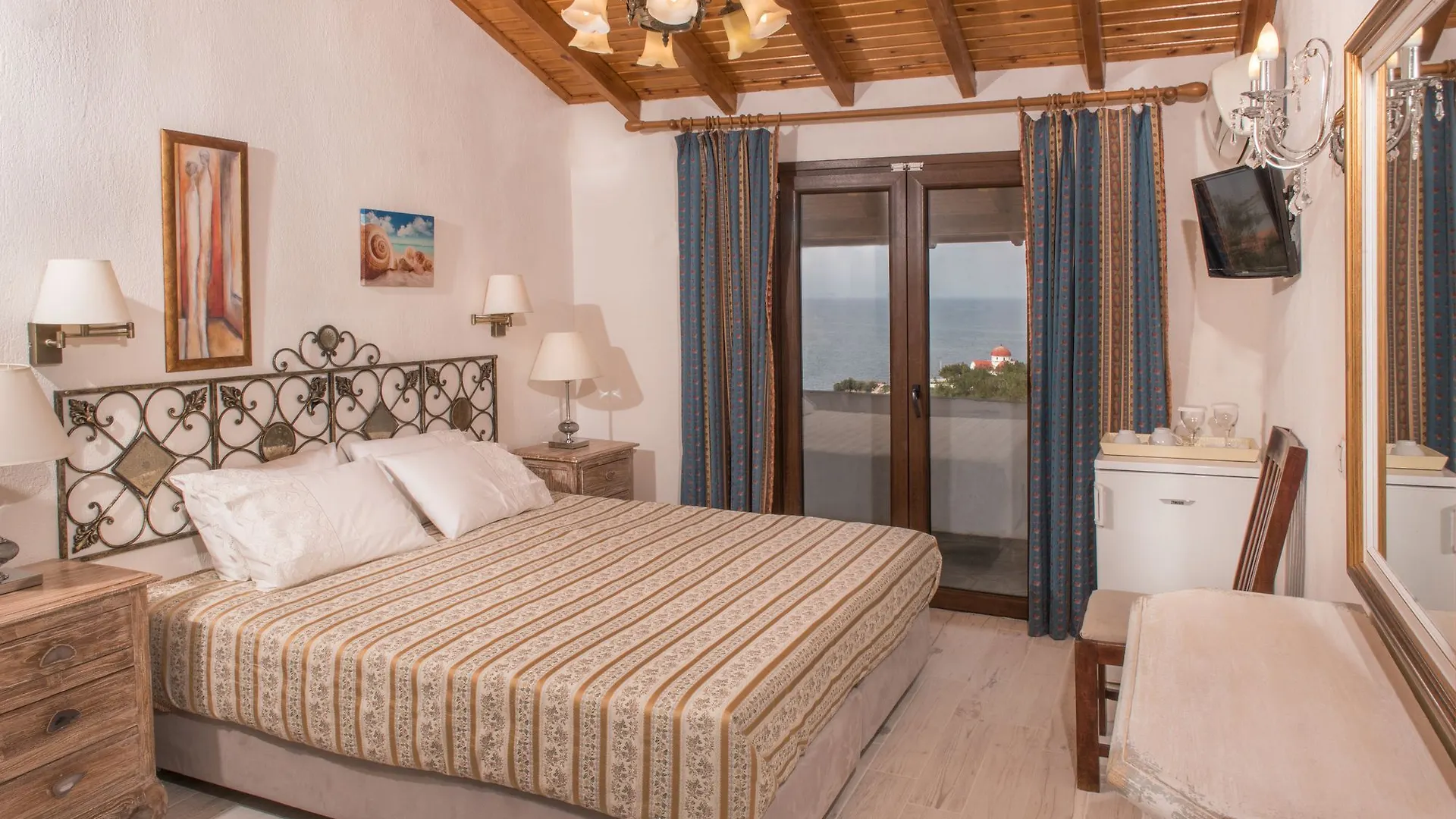 Leandros Hotel Nea Roda
